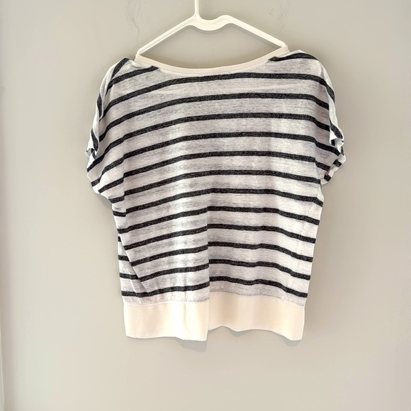 CAbi Gray and White Striped Short Sleeve Tee- Linen and Cotton Size XS - Picture 3 of 6